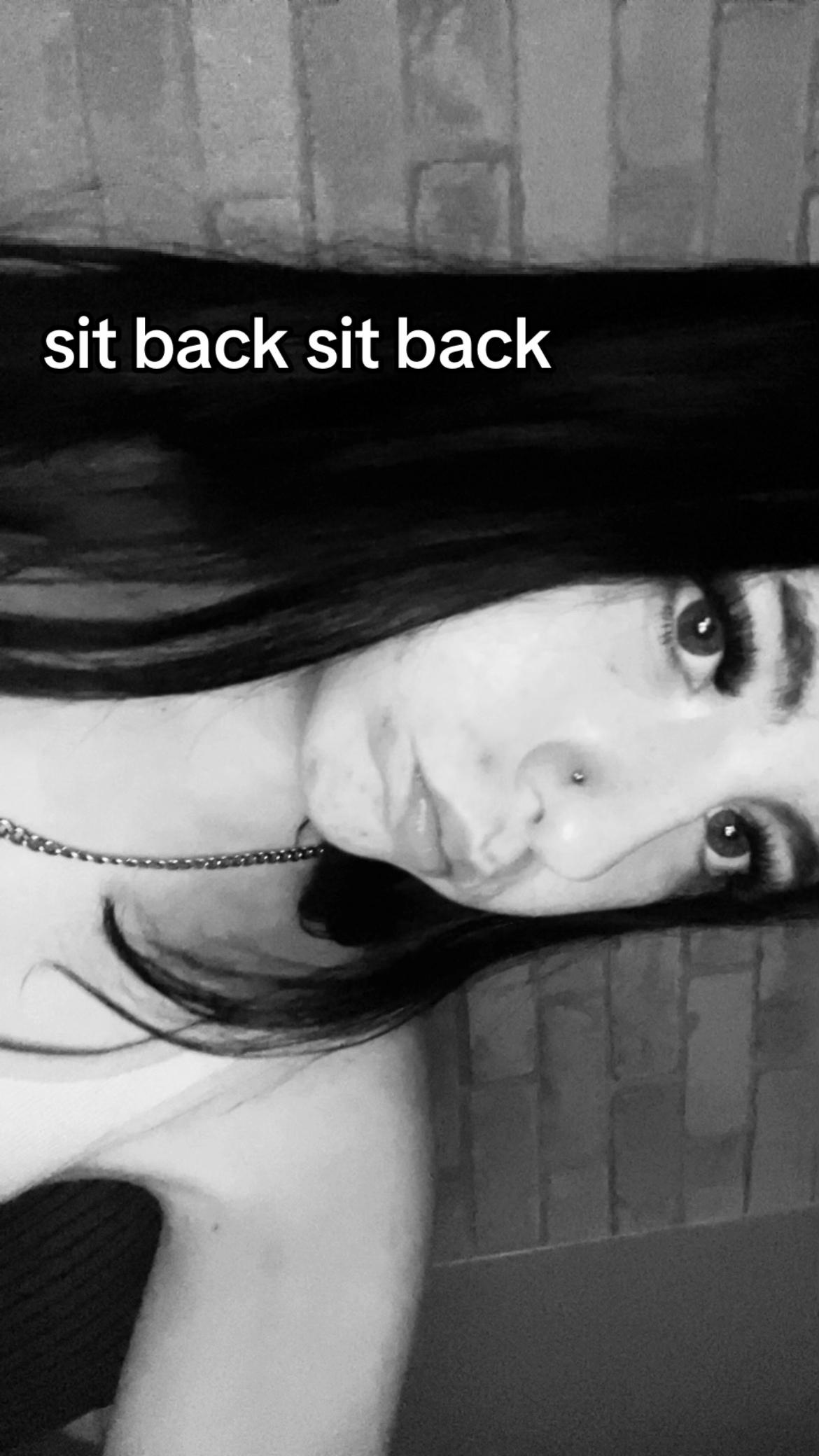 @ilovemygirlfriend1033