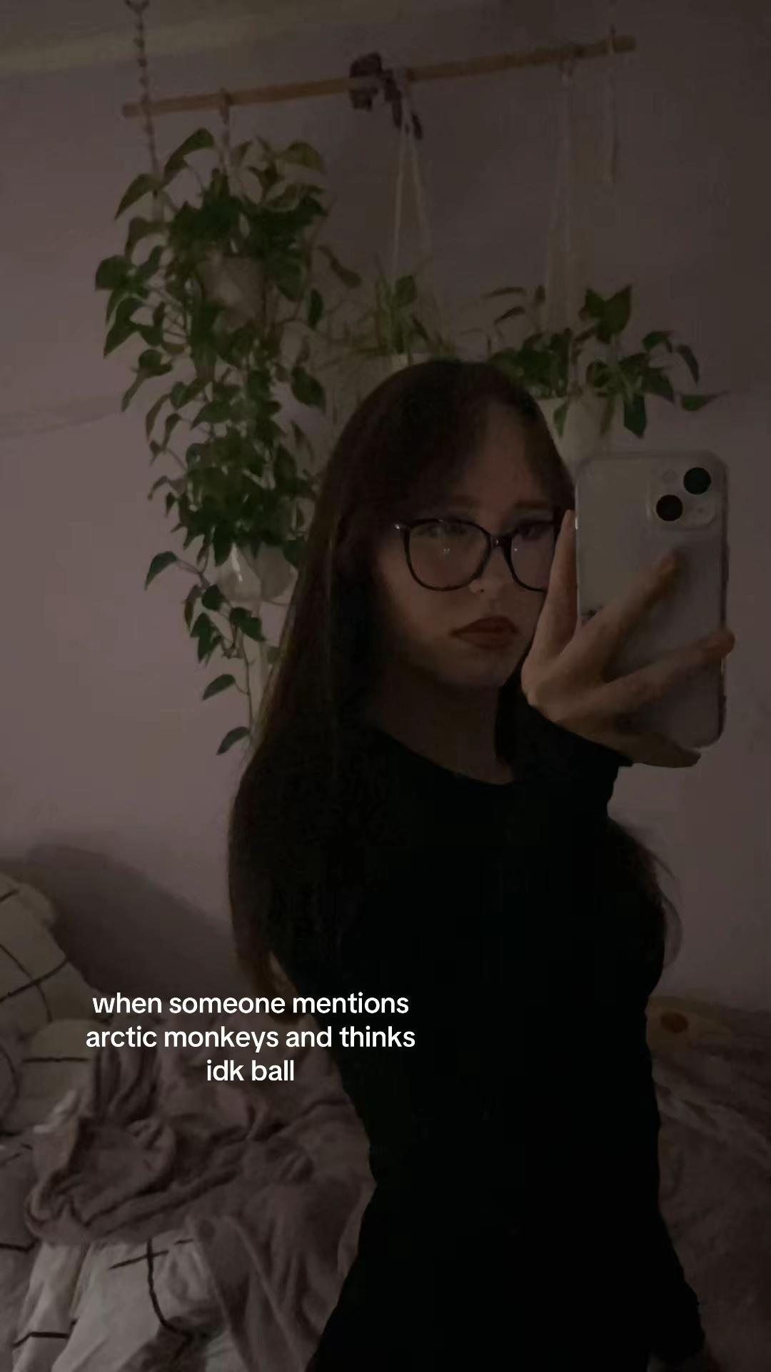 @⚭