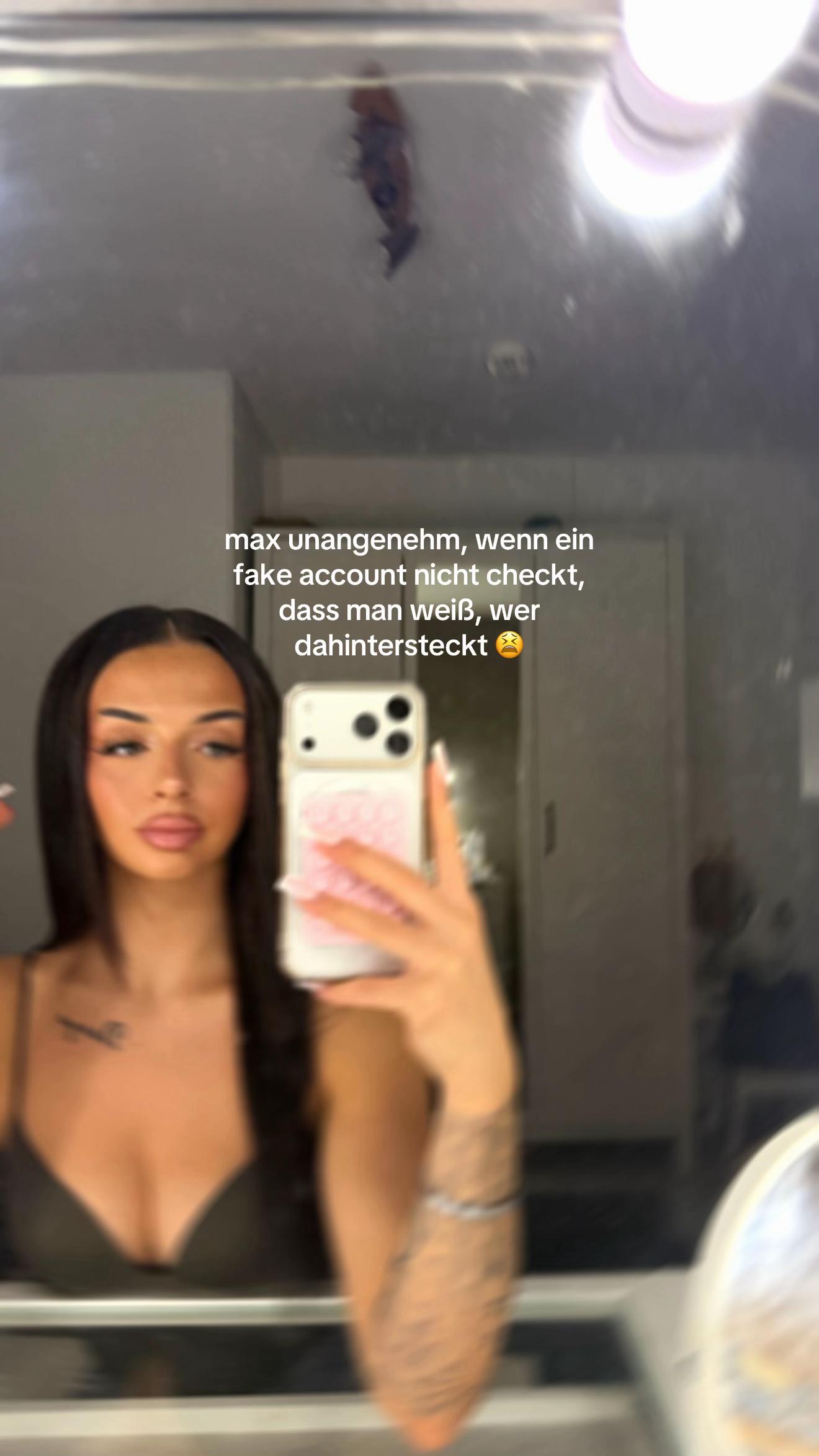 @𝐂anel