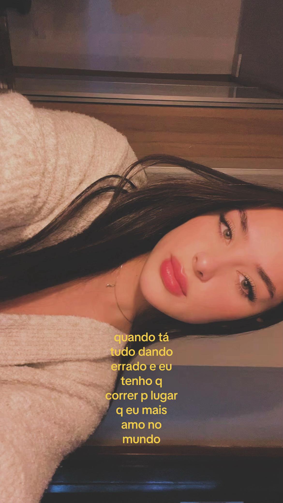 @Millena Constantino 🇧🇬
