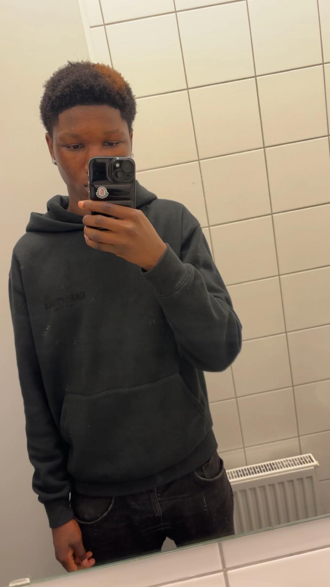 @Az’