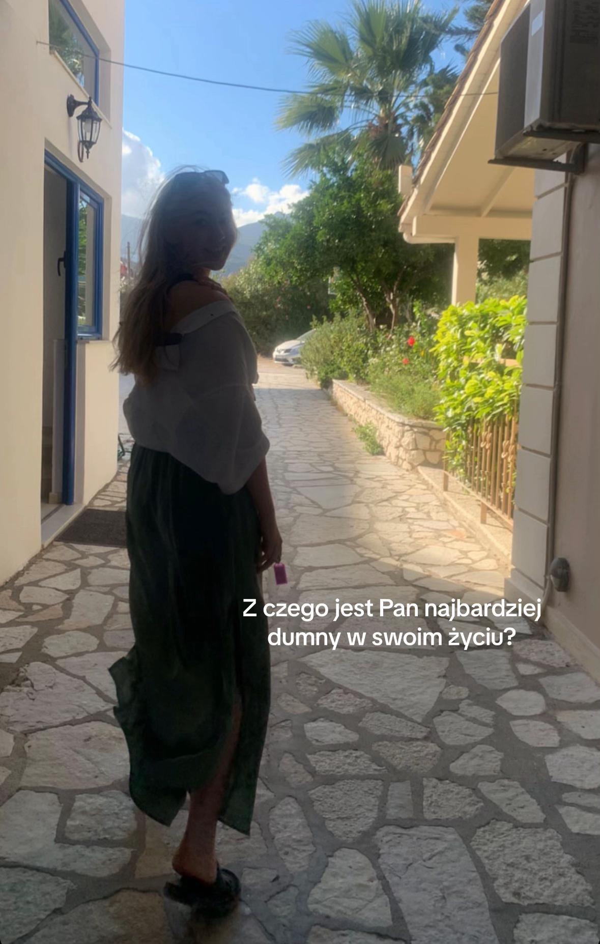 @aniamrvvka