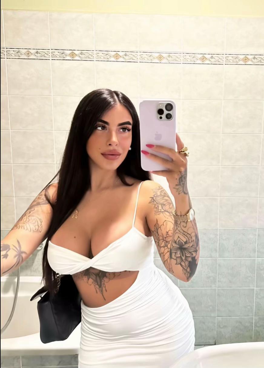 @Ale🌟
