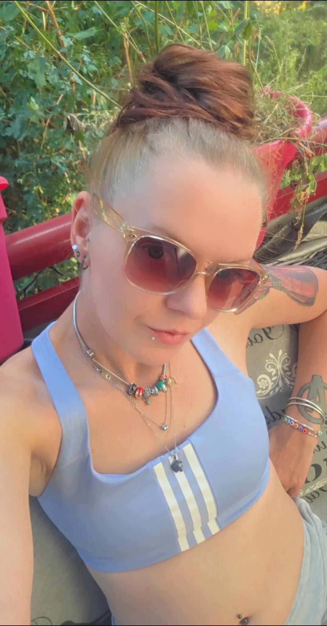 @Shiva_Faultier_Queen 🦥👑