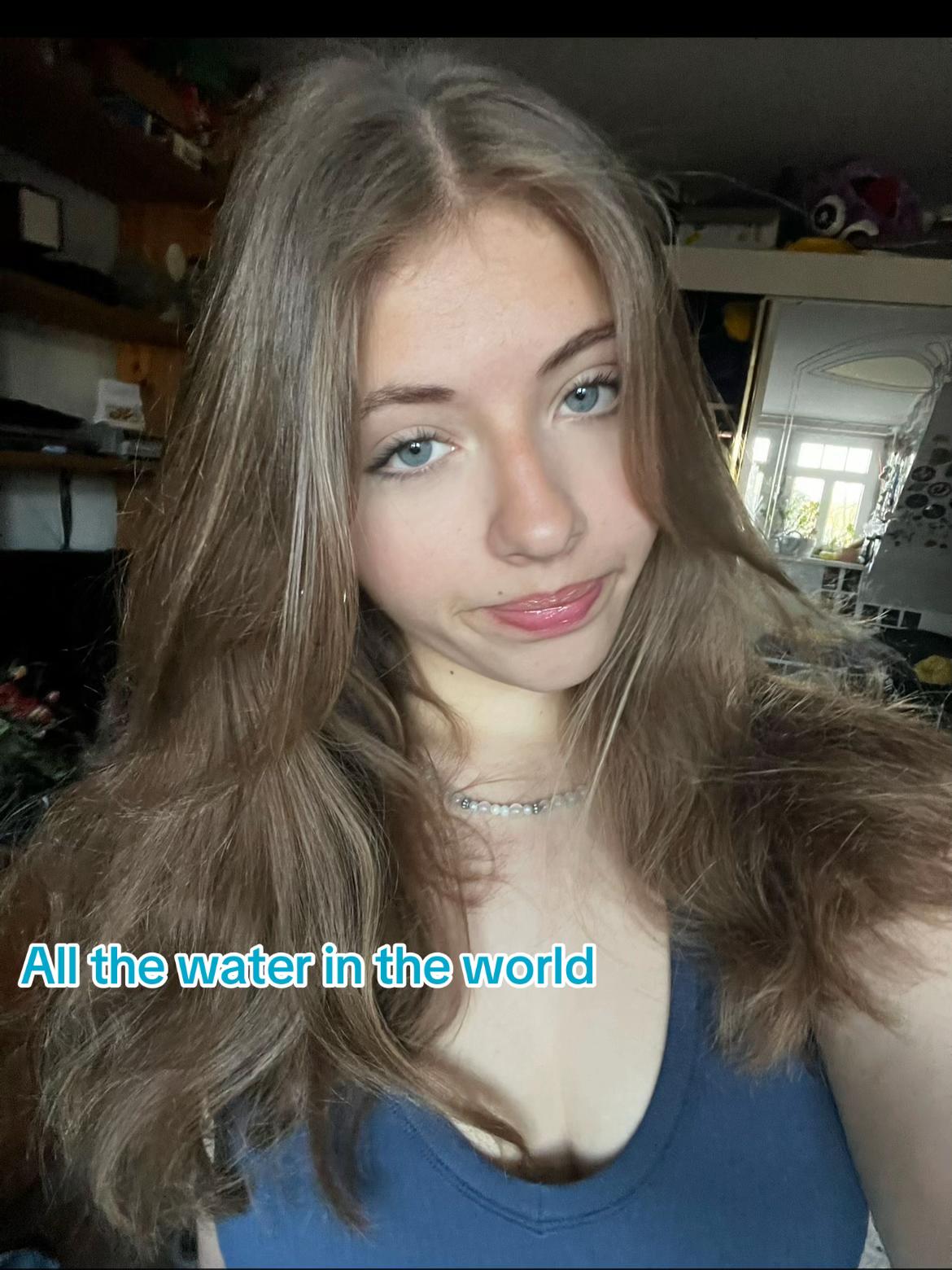@🪼