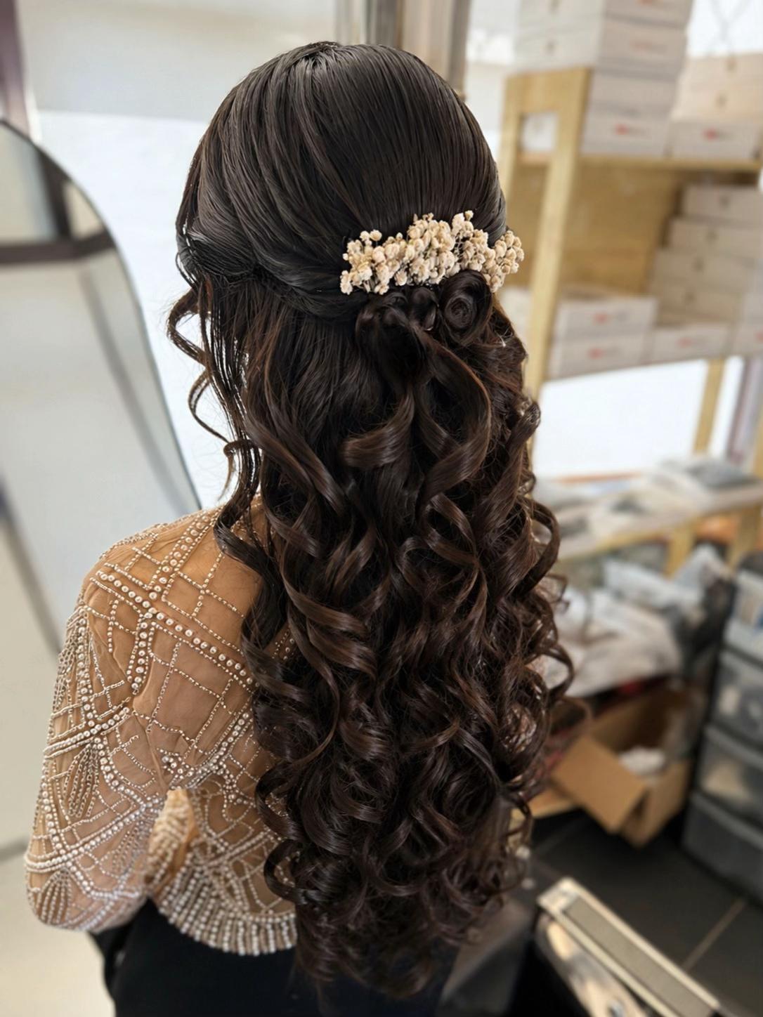 @hairbymomina