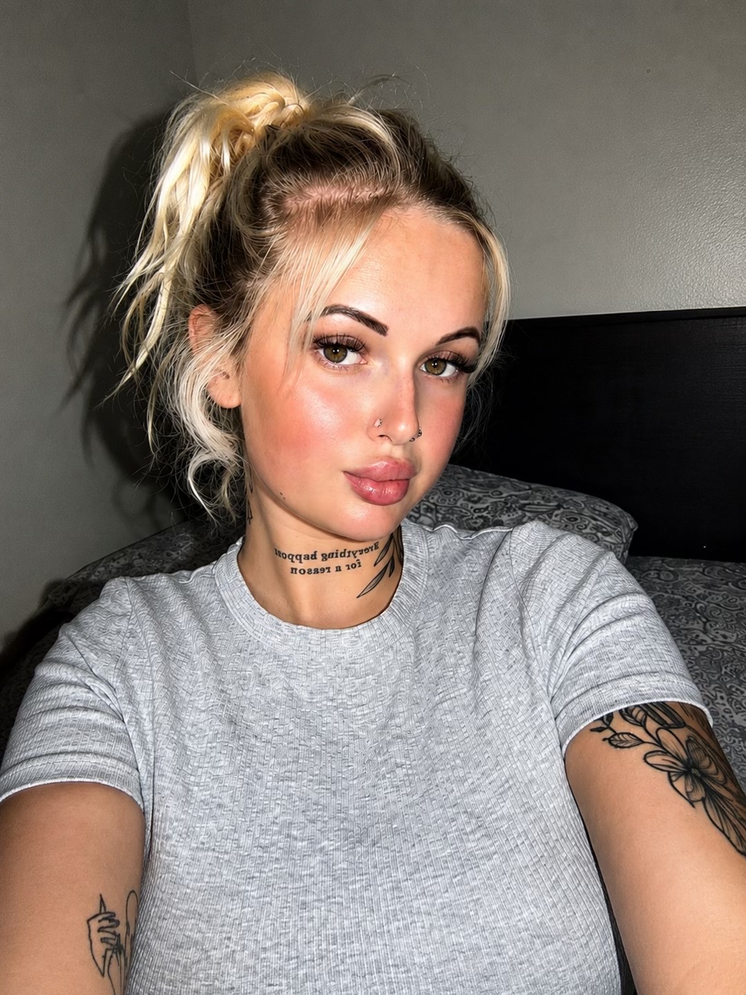 @laraa315