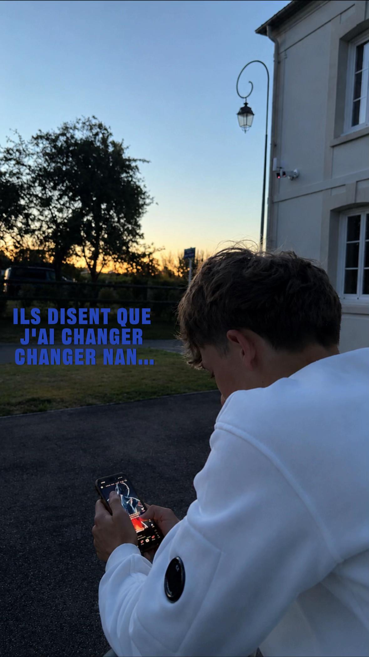 @𝐥𝐨𝐮𝐢𝐬&𝐥𝐨𝐮𝐧𝐚