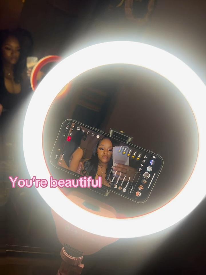 @Shani Amari🥰