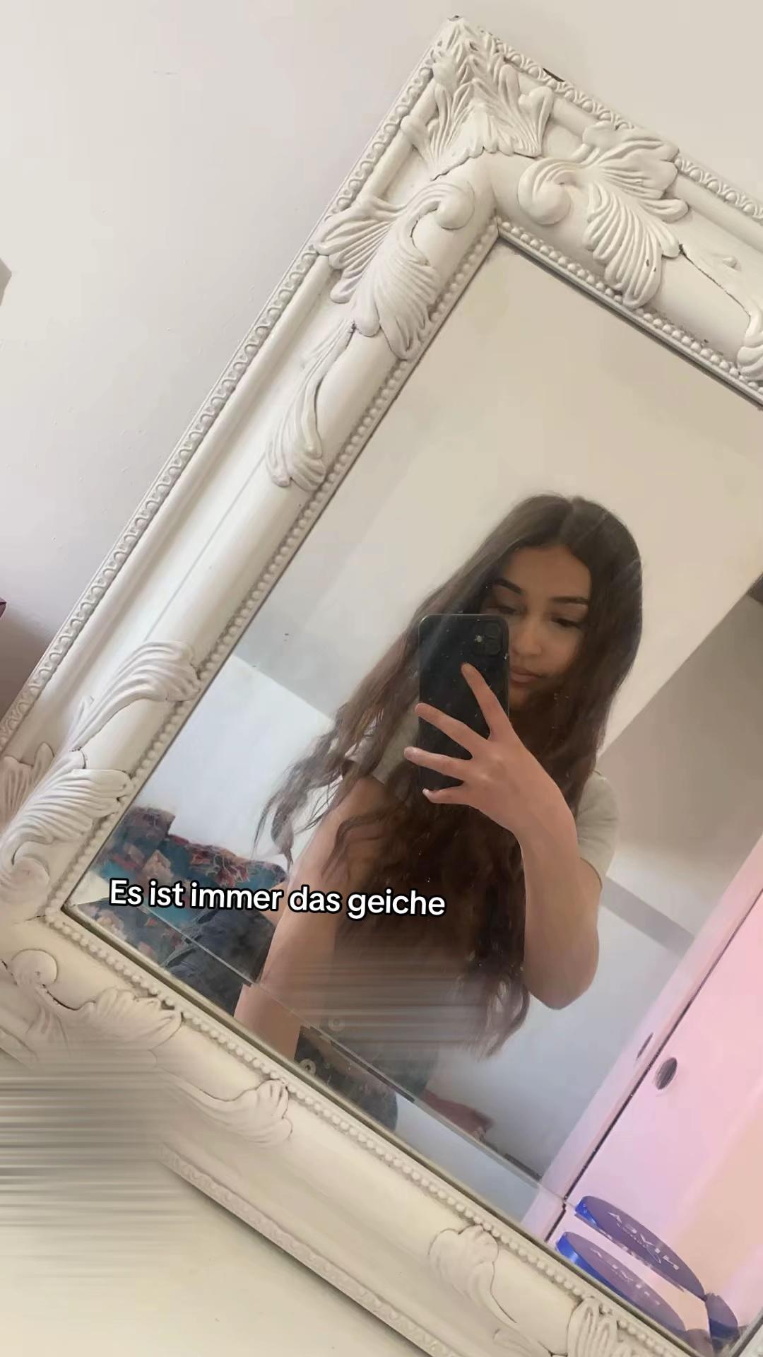 @Eliskaaa