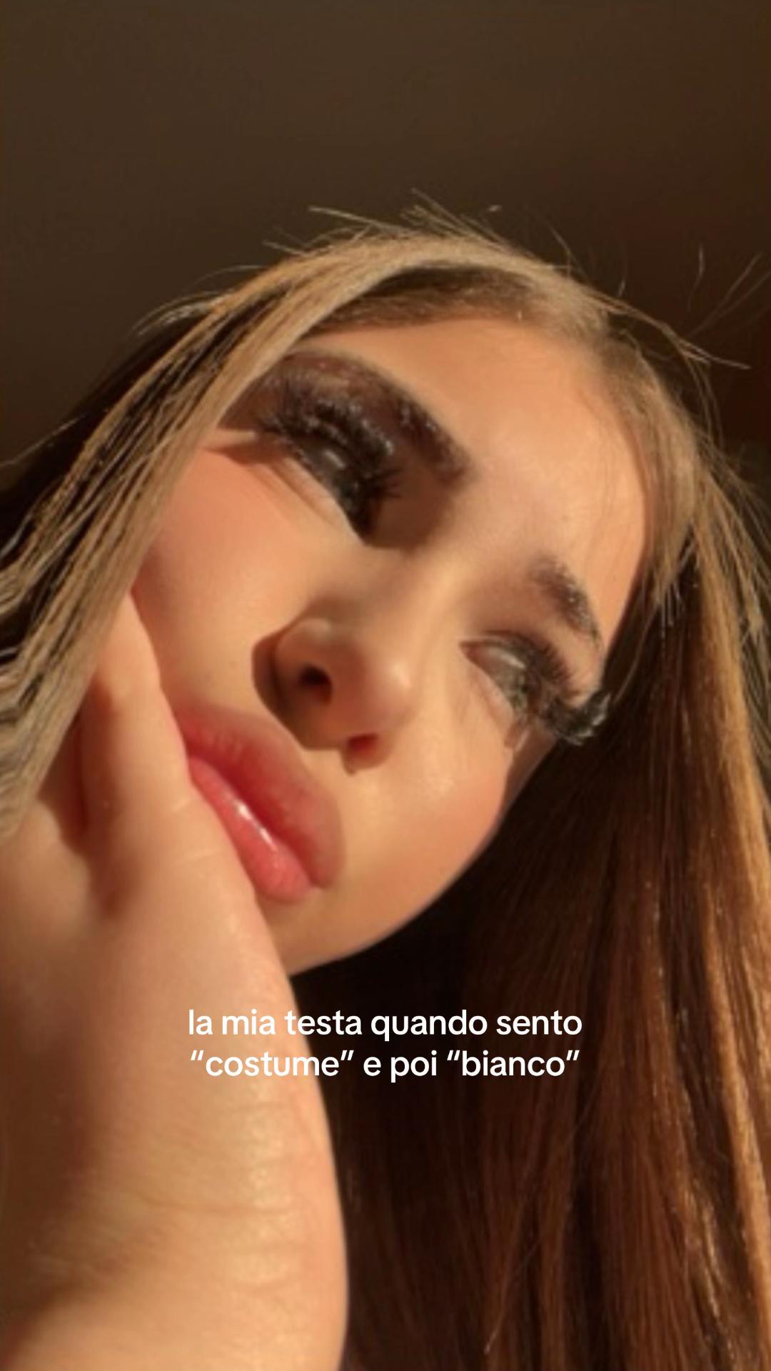@👸