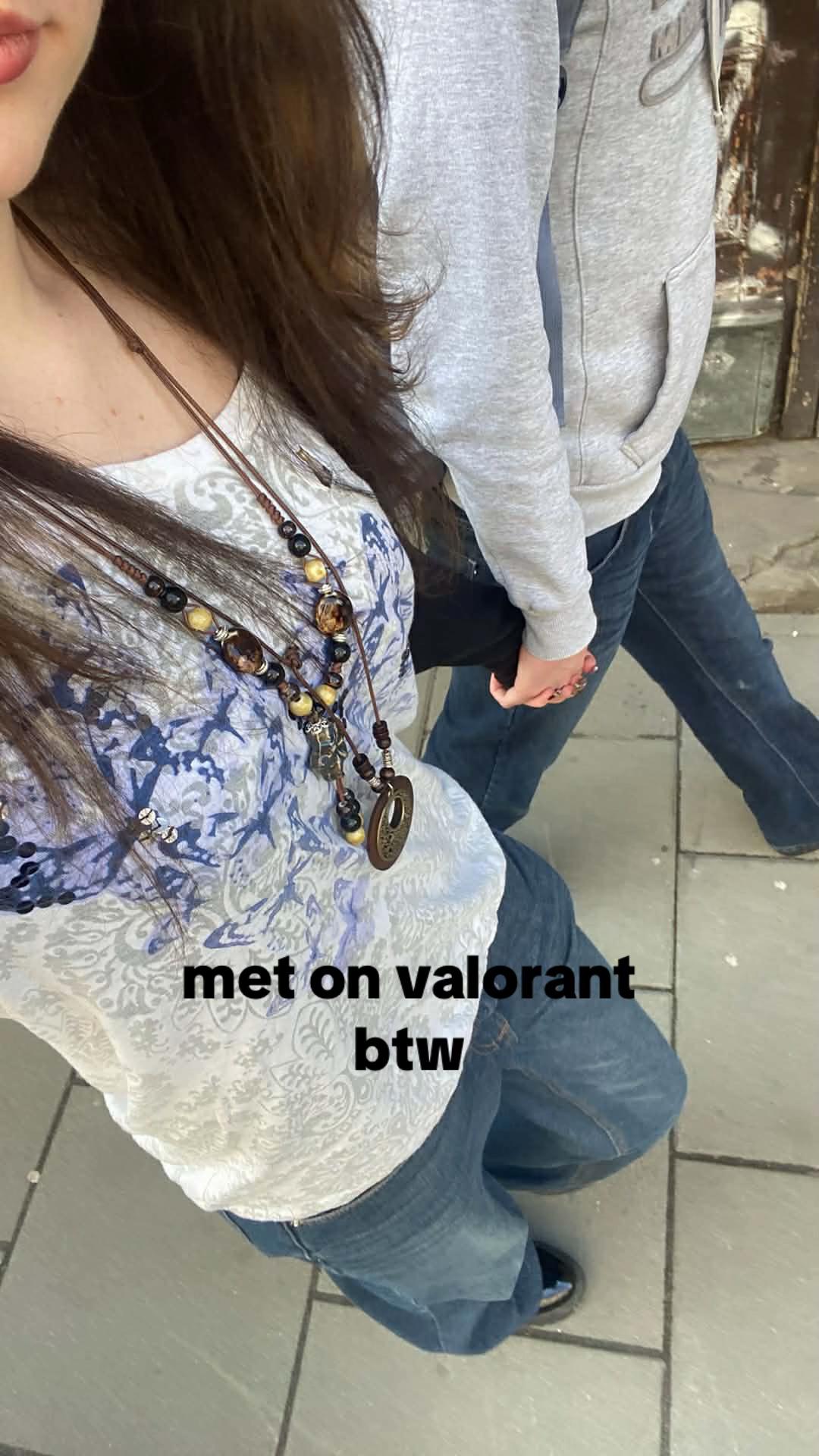 @vil ᥫ᭡