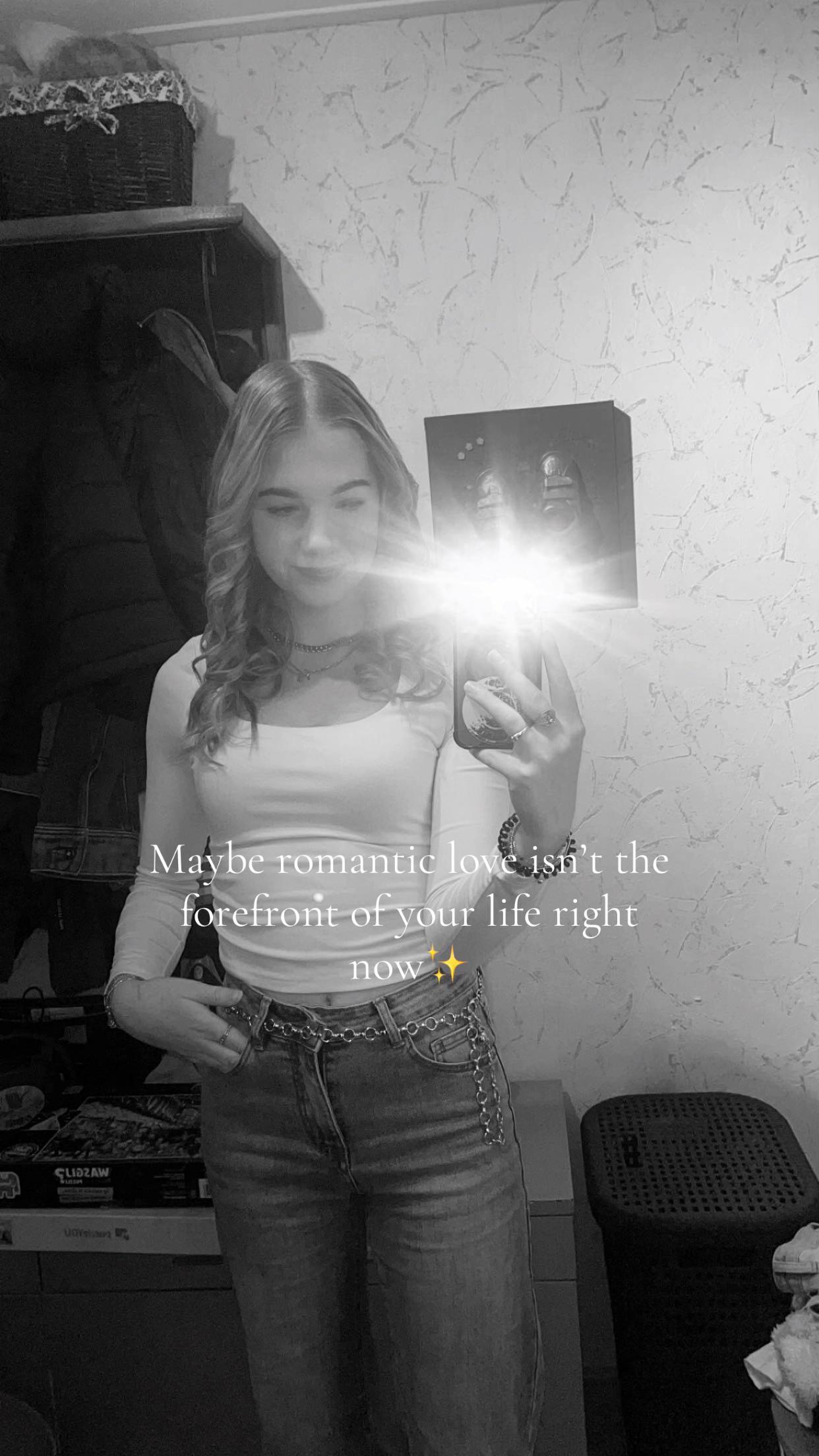 @Indyrorijex