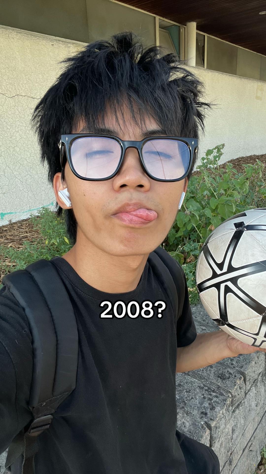 @Kouji👻