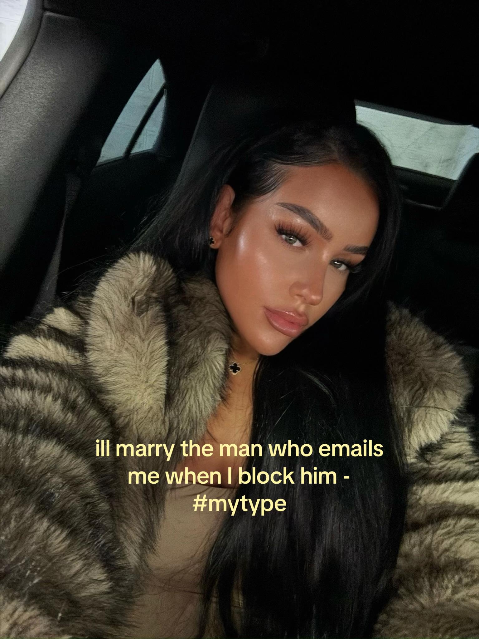 @Chloe