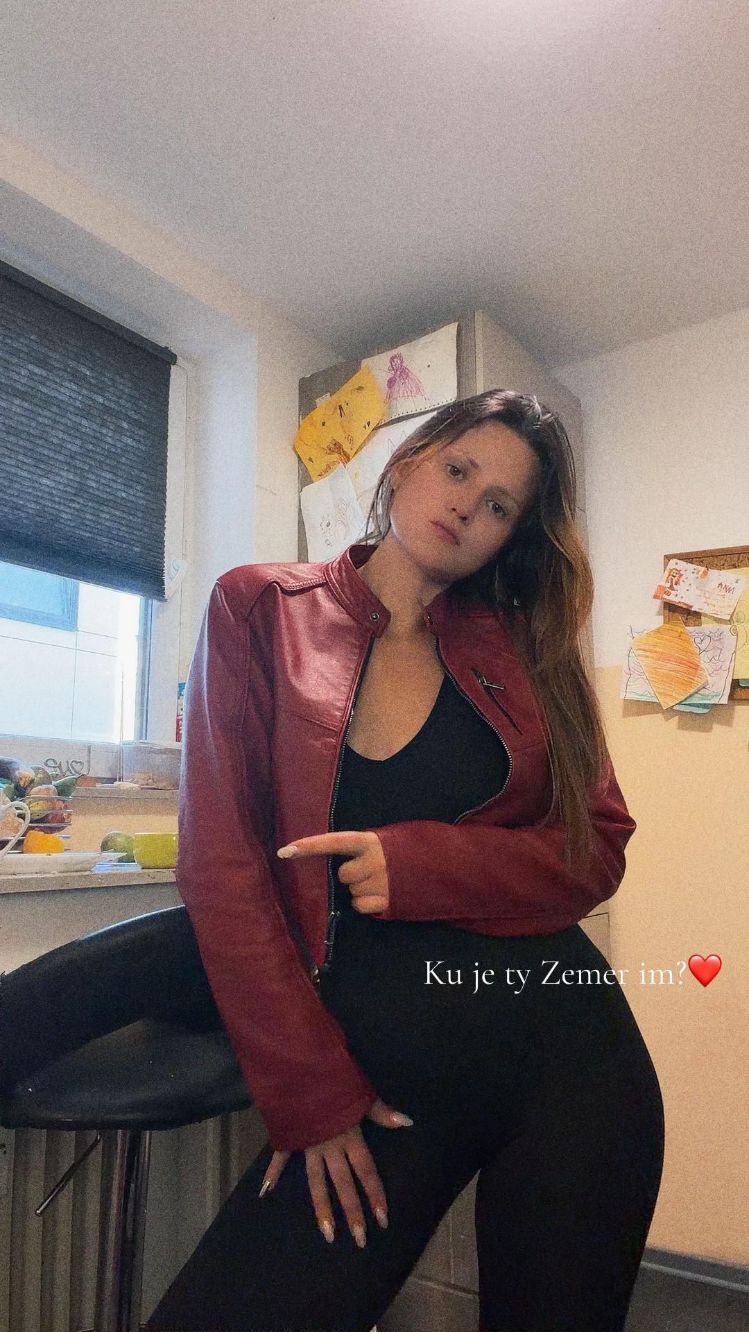 @foxydoxysuss