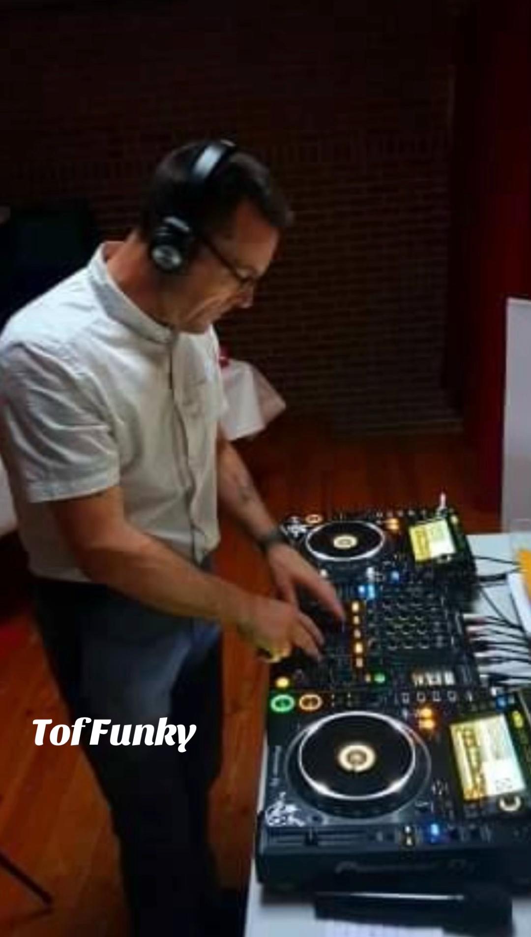 @Tof funky