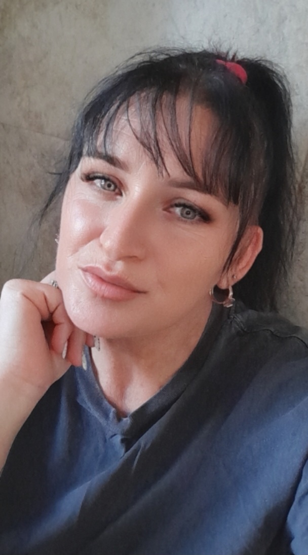 @Georgiana❤️G 🧡