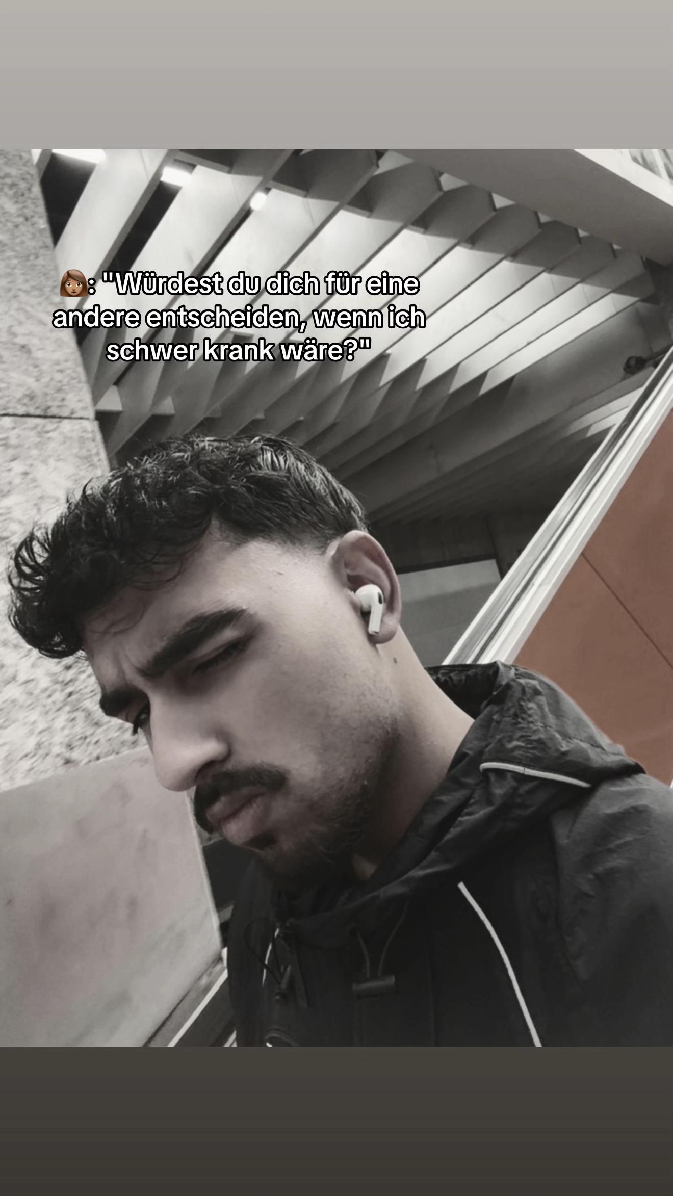 @𐱅𐰇𐰼𐰰 🐺