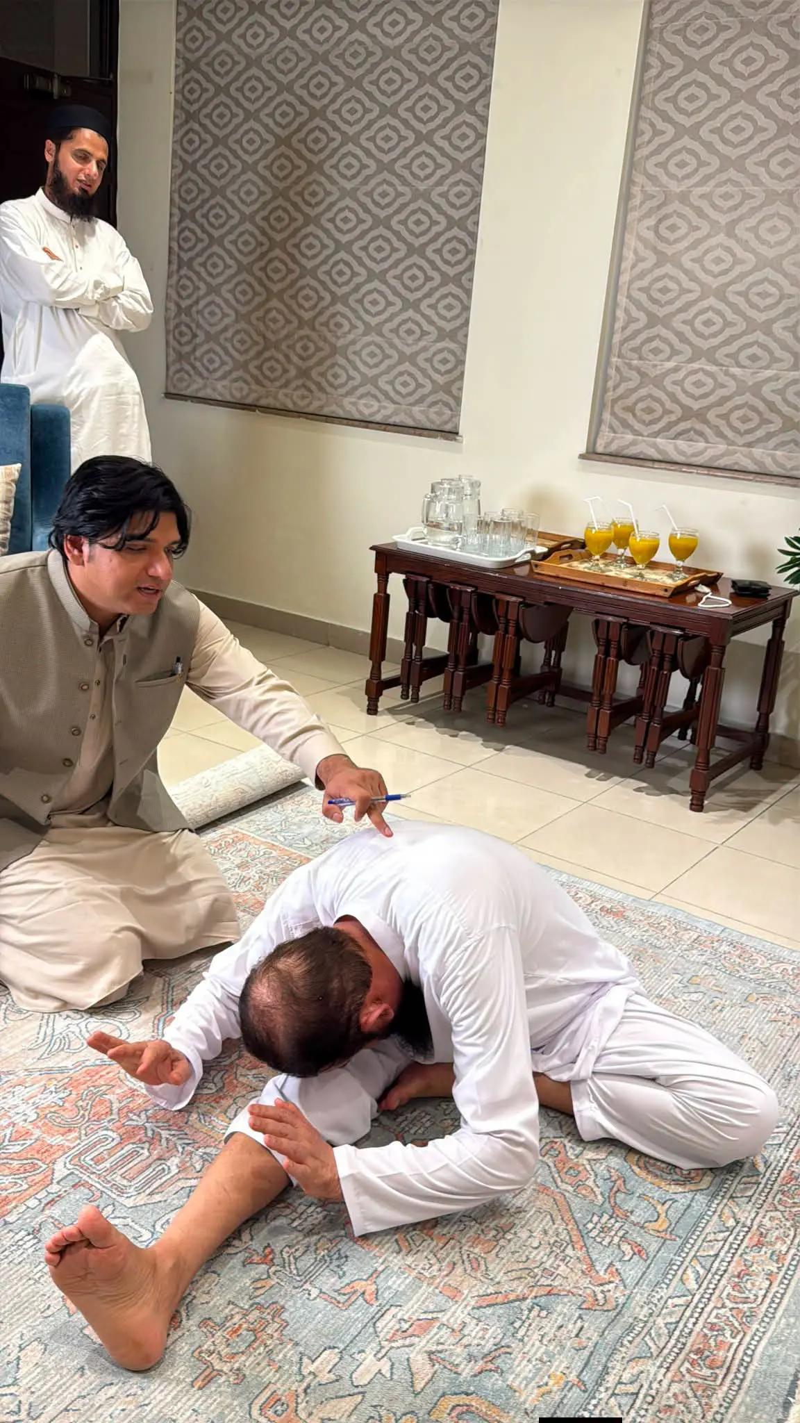 @Tariq Jamil | AJ Official