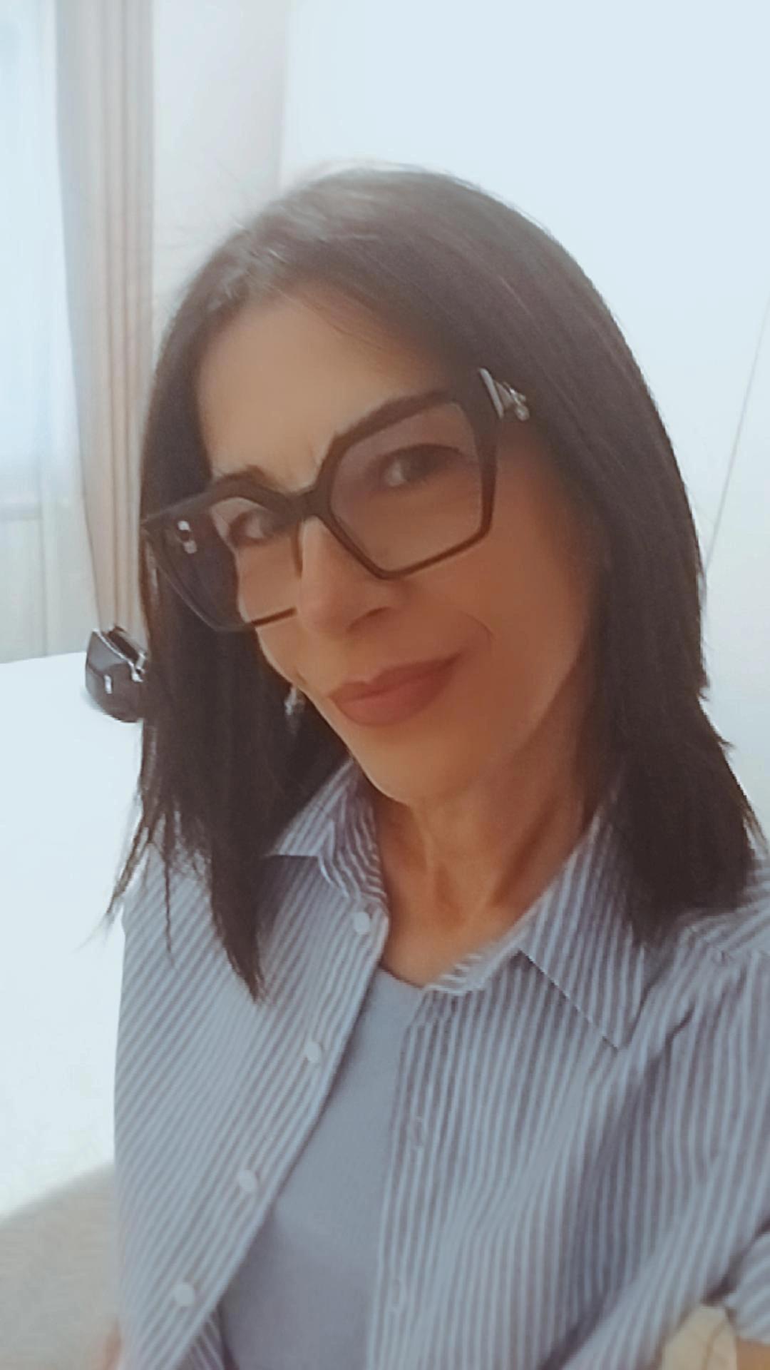 @elviracaldarulo