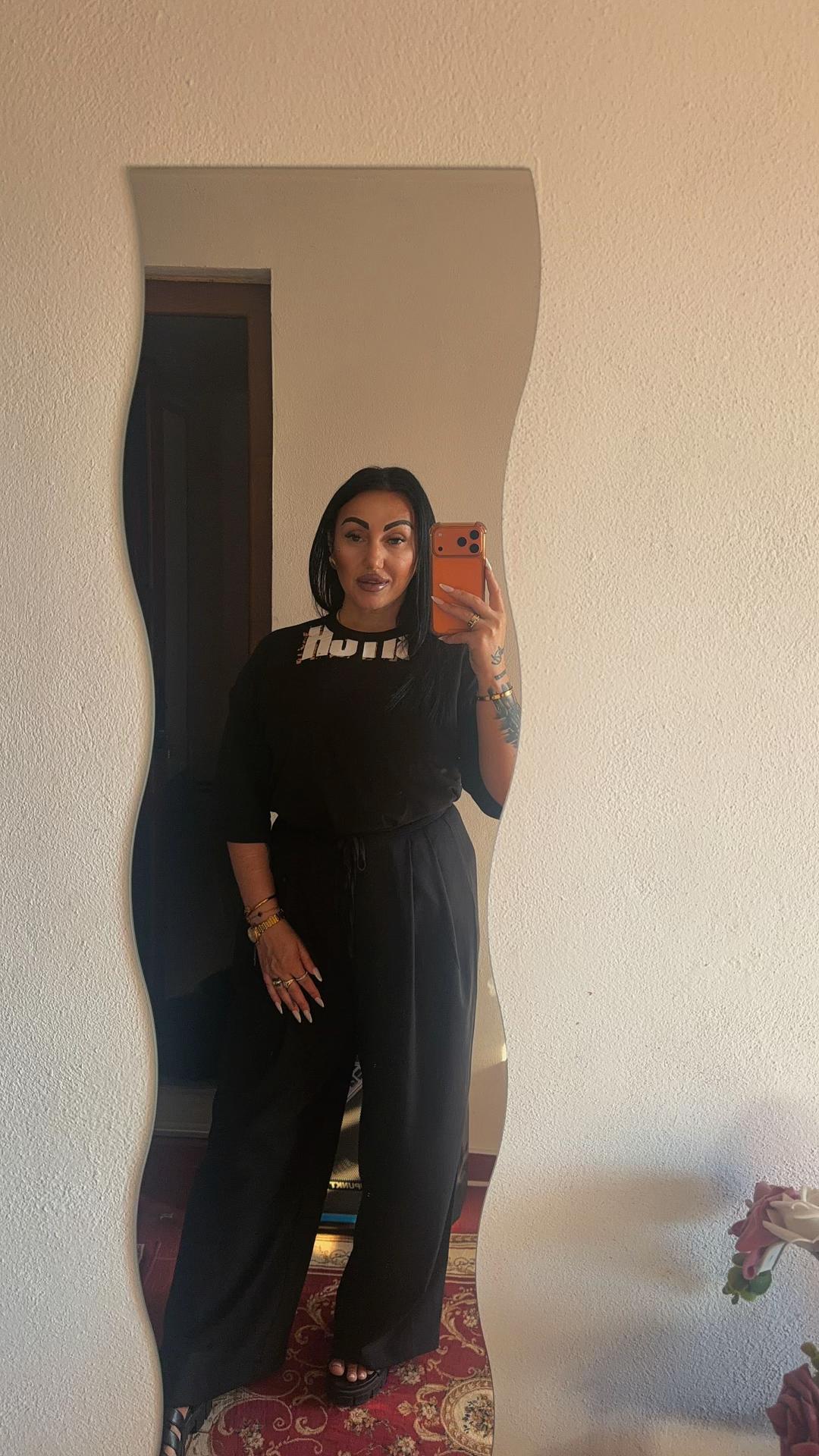 @♠️𝐁 𝐘 𝐀♔❤︎︎♕ℛ𝒴𝒜𝒩♠️
