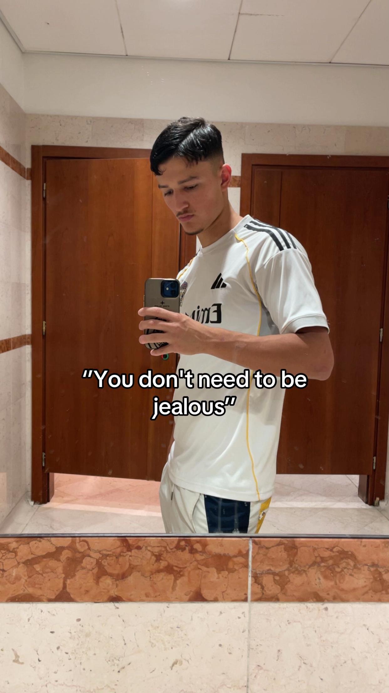 @🇦🇱