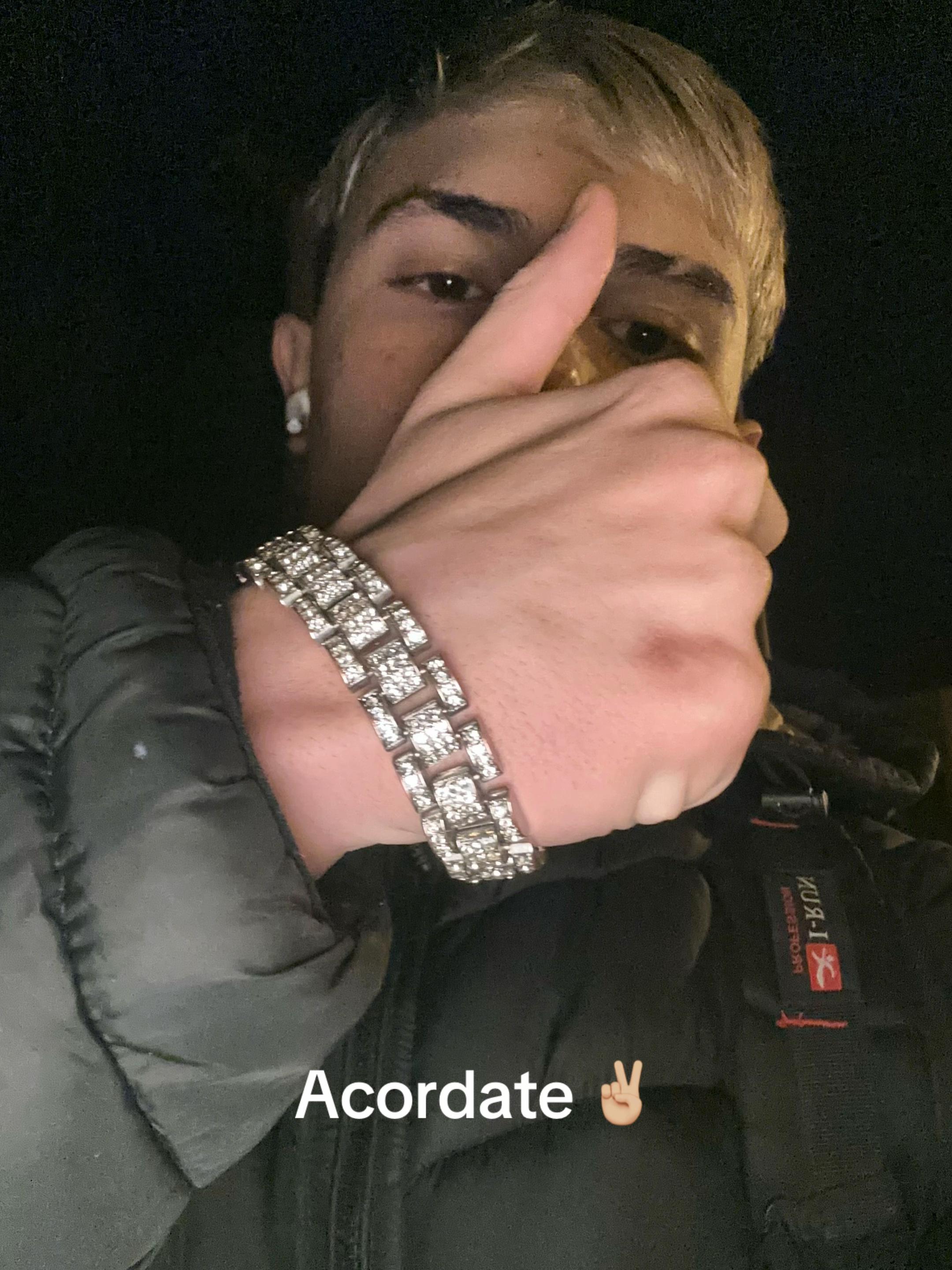 @𝕷𝖆𝖚𝖙𝖆𝖗𝖔𝕿