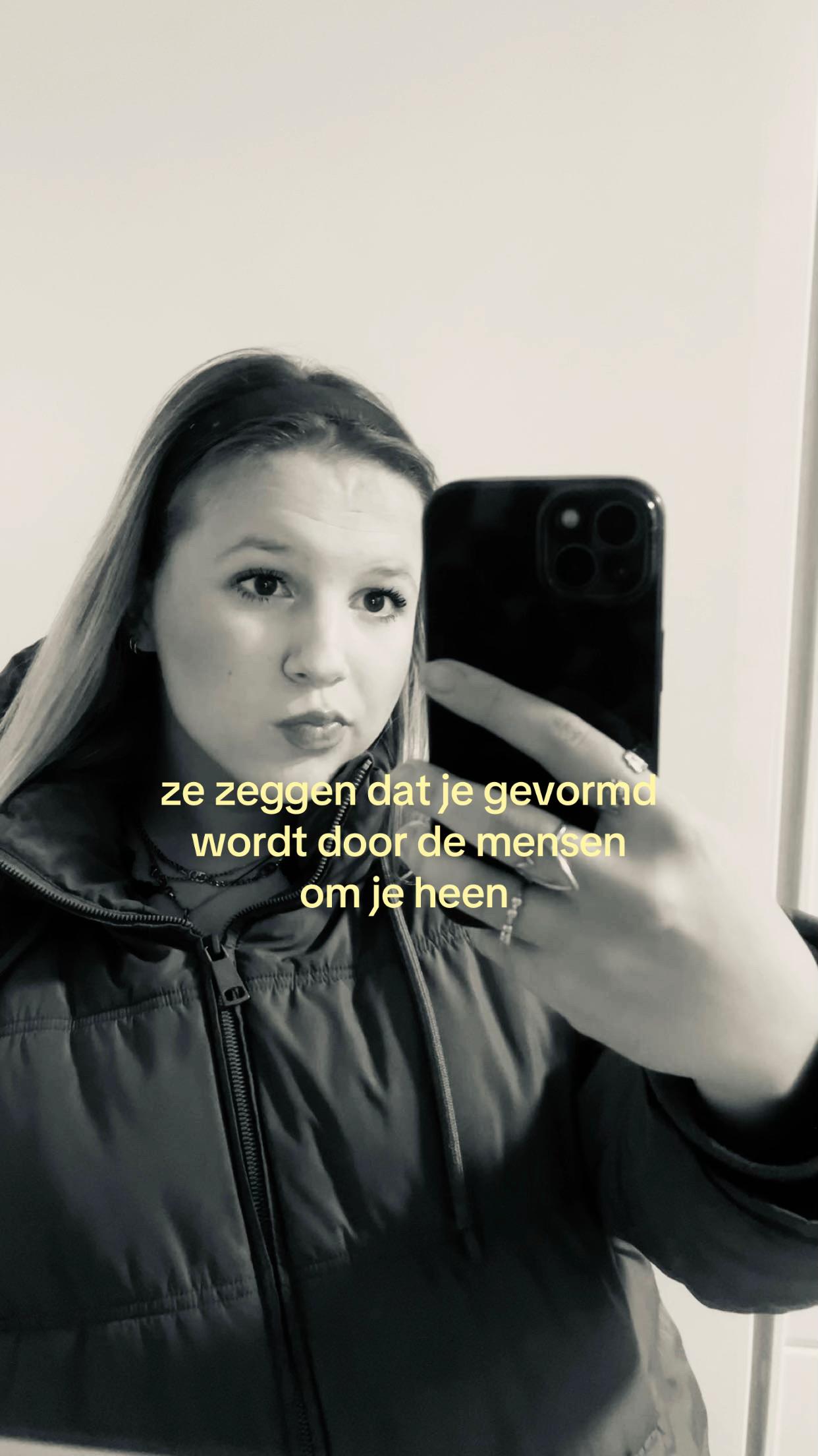 @𝐦𝐚𝐝𝐞𝐥𝐢𝐞𝐟