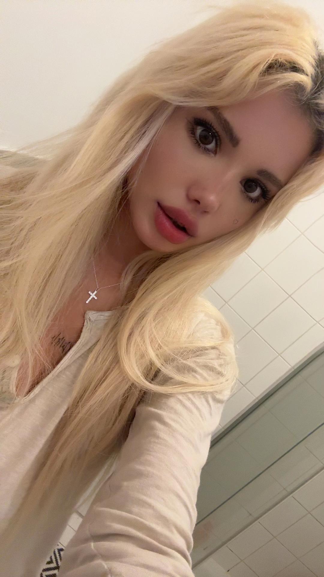 @krankebarbie