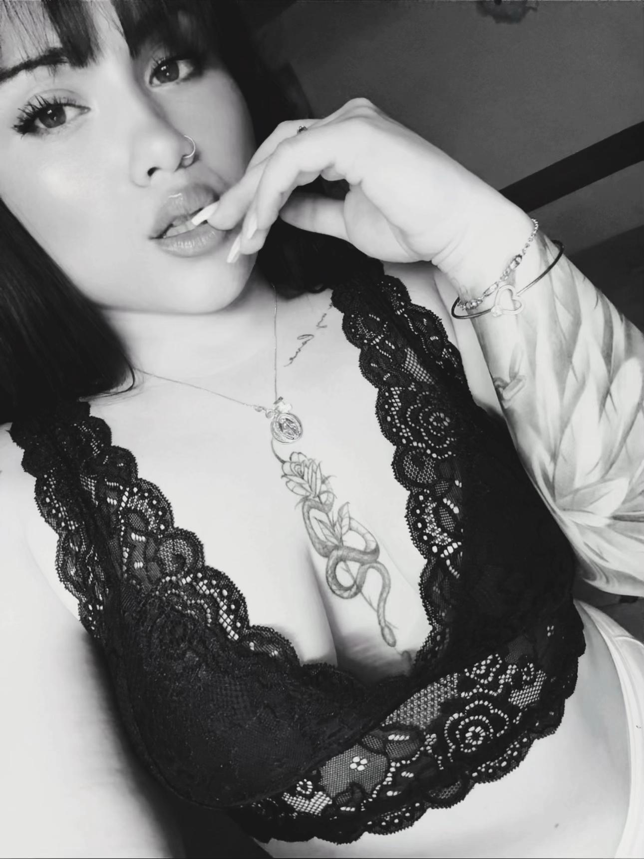 @...