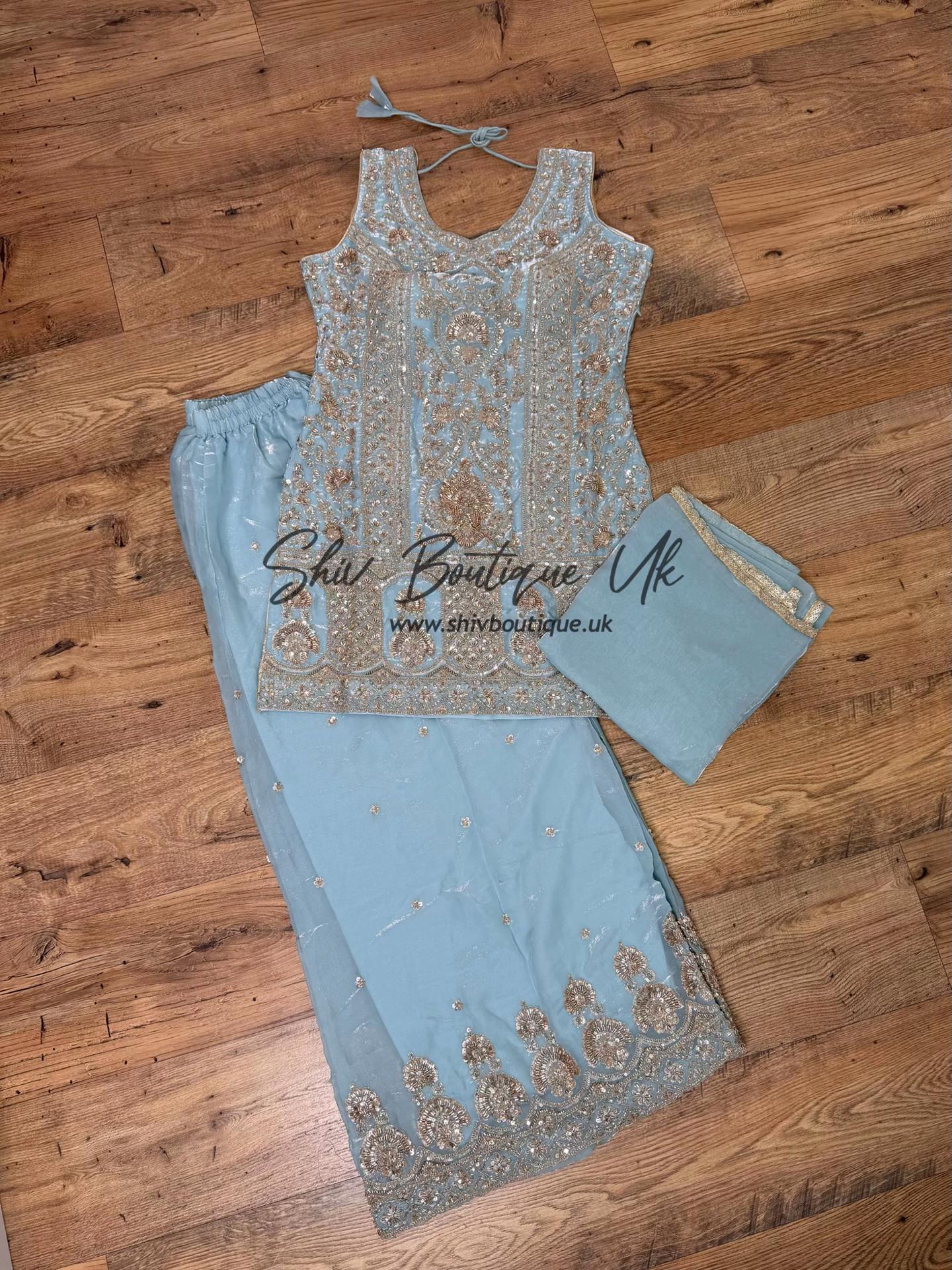 @Shiv Boutique UK