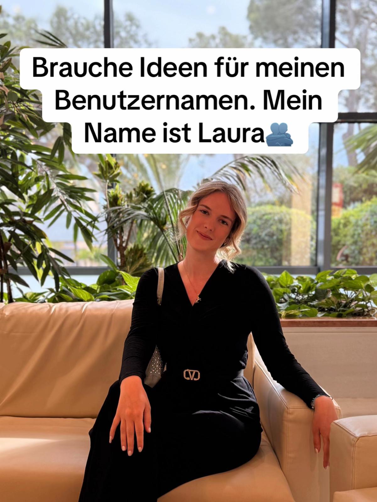 @Laura🐡🦋🐺