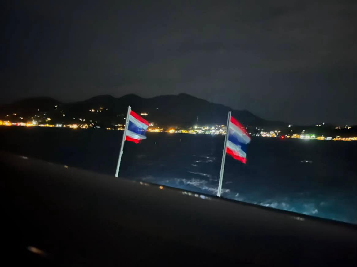 @𝐀𝐥𝐢𝐱_𝐥𝐜𝐳