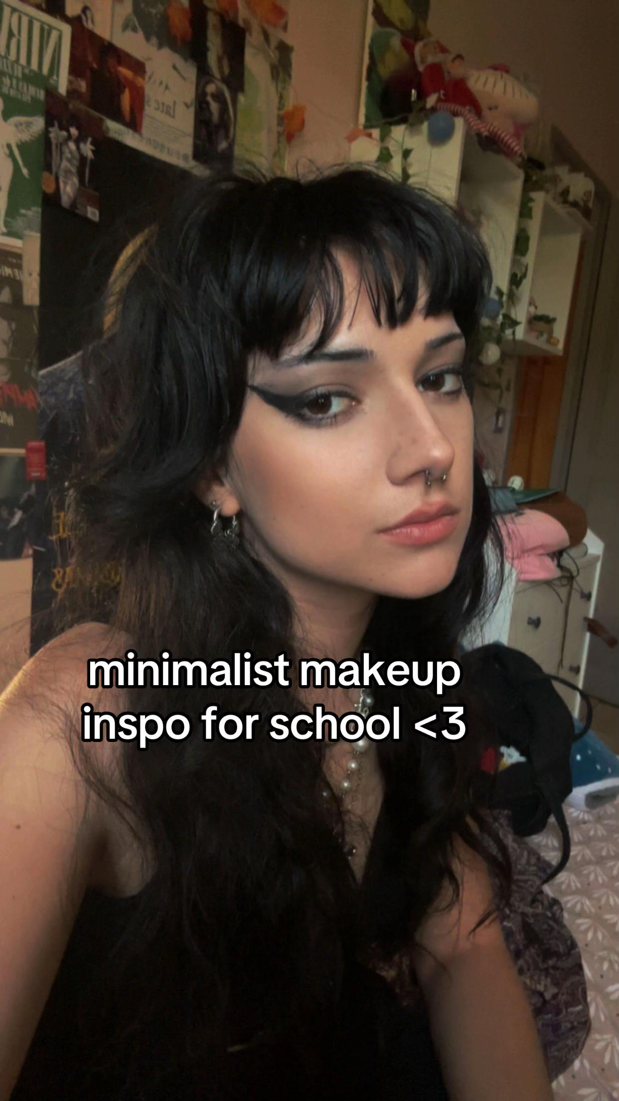 @𝕯𝖔𝖑𝖑𝖞 𝖙𝖍𝖊 𝕲𝖍𝖔𝖚𝖑𓋹