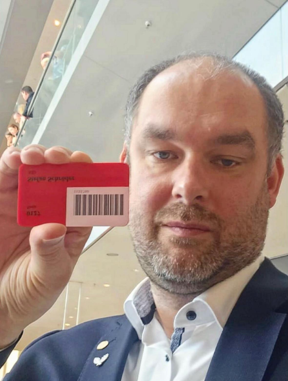 @Stefan Schröder MdB