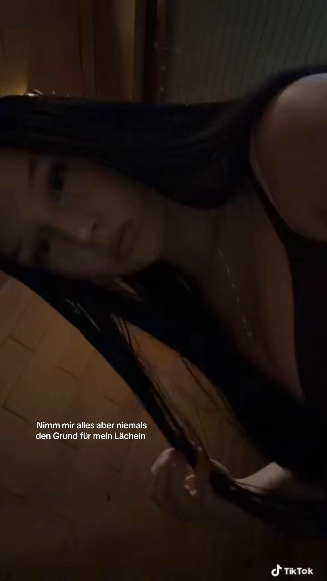 @Lillyy