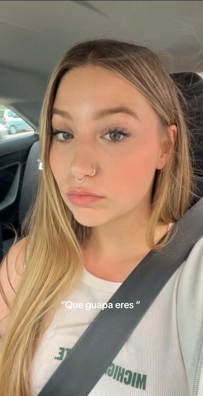 @albaacruuzz