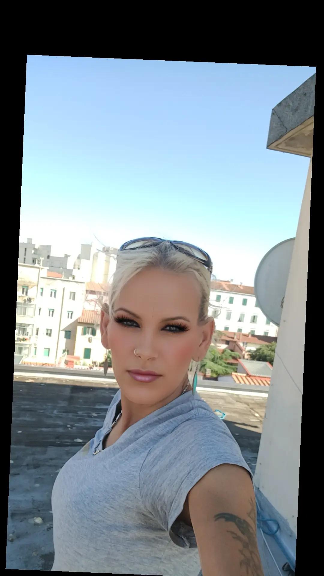 @bionda