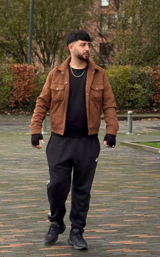 @Abdul Aziz Khnjari🇦🇫🇧🇪