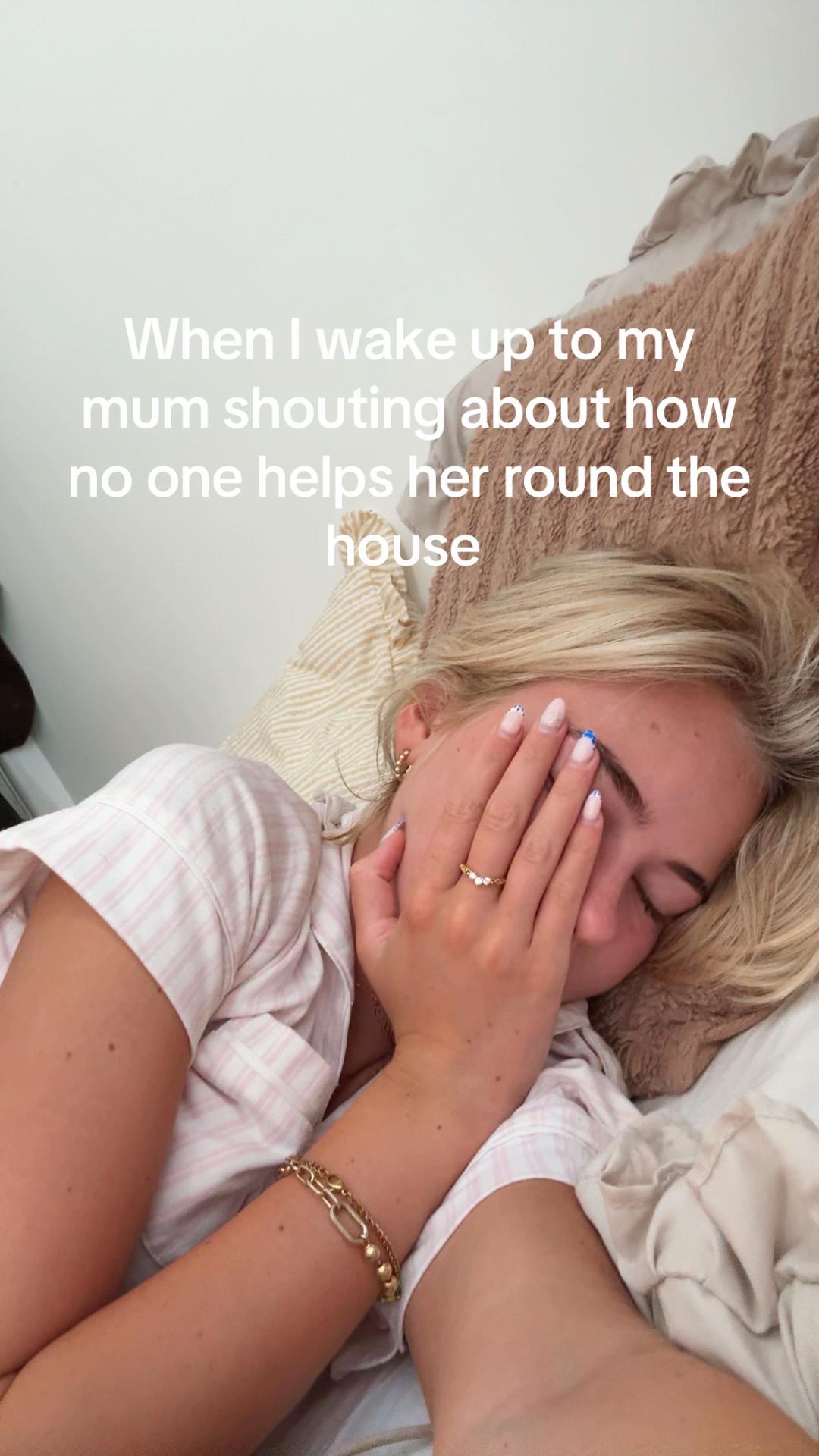 @Hollieleckeyxoxo