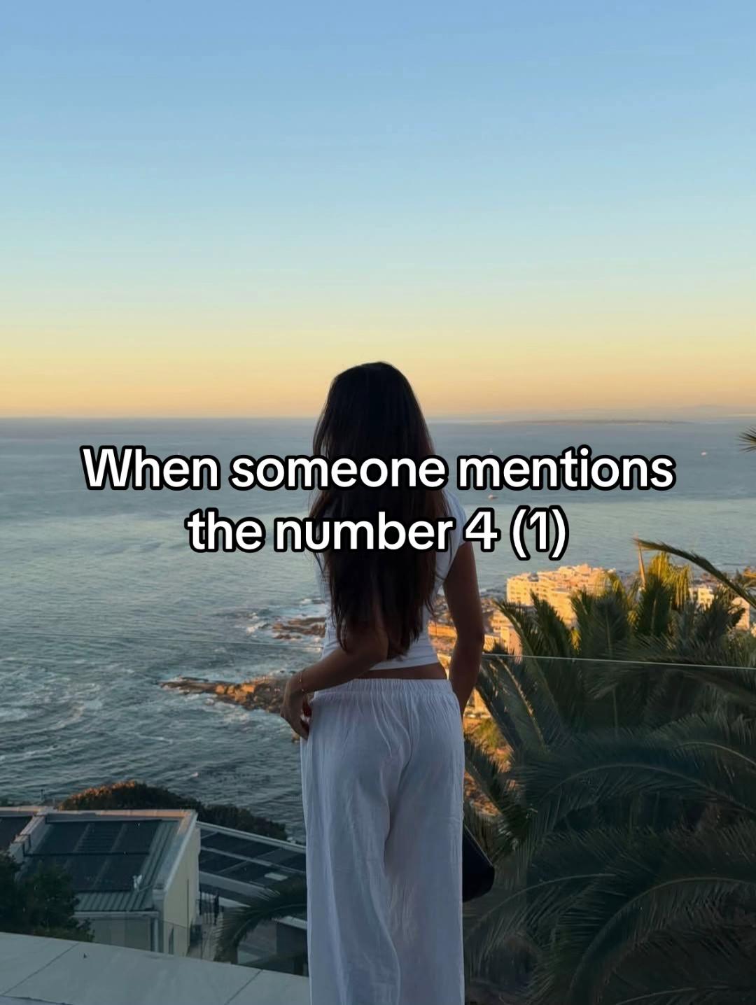 @★⸆⸉