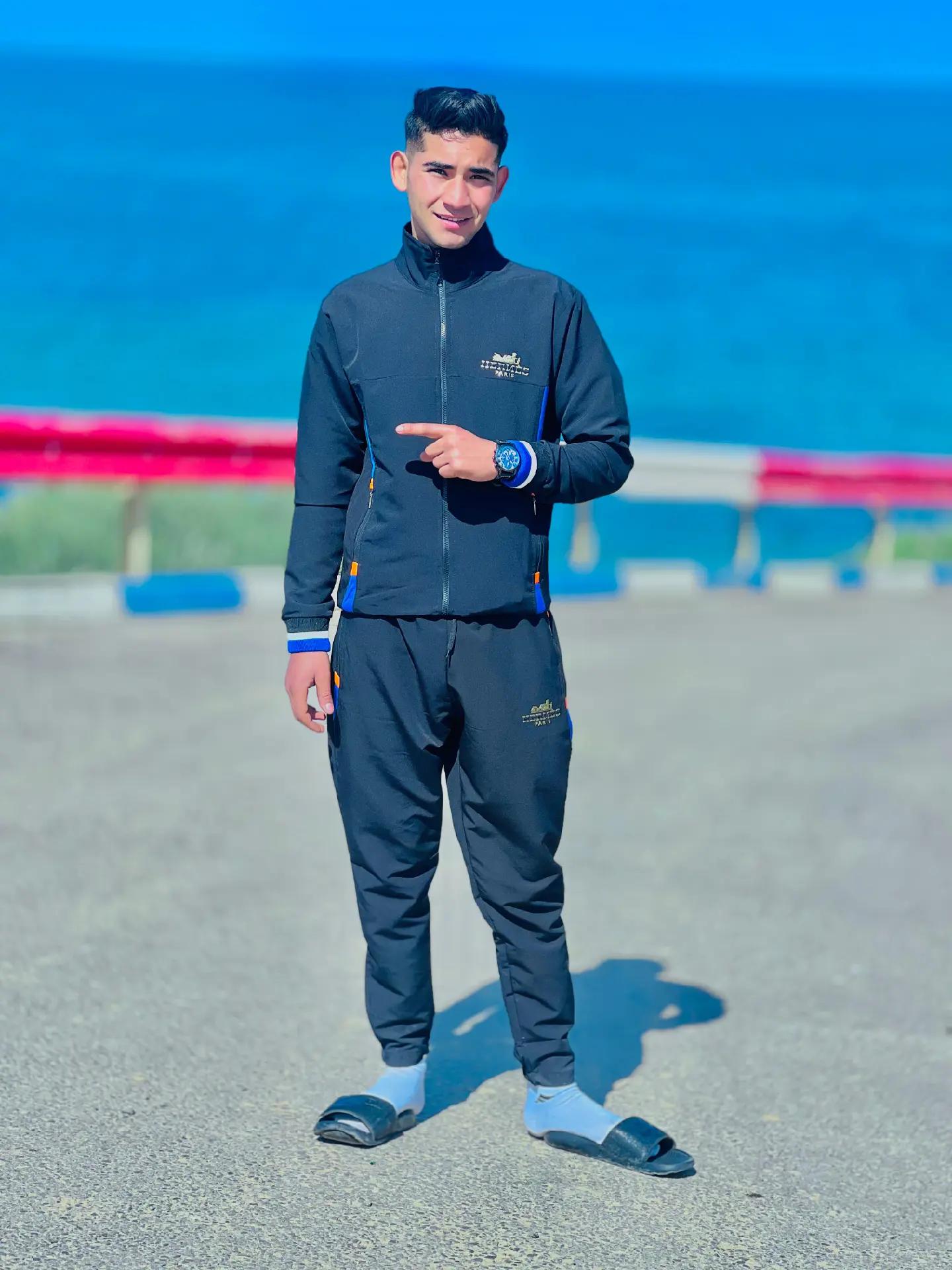 @Hayder Karoui