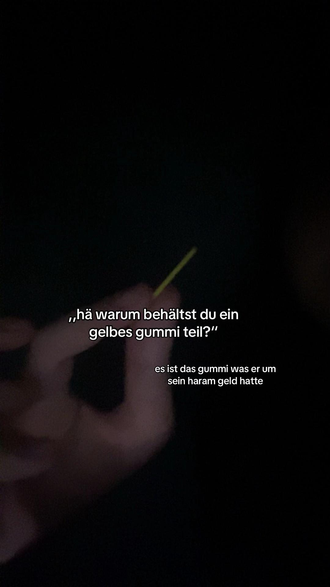 @⃟