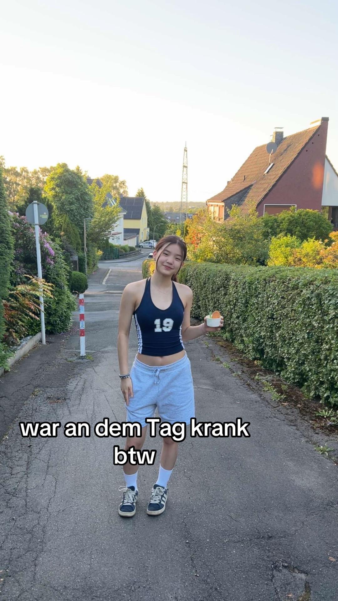 @Julliz