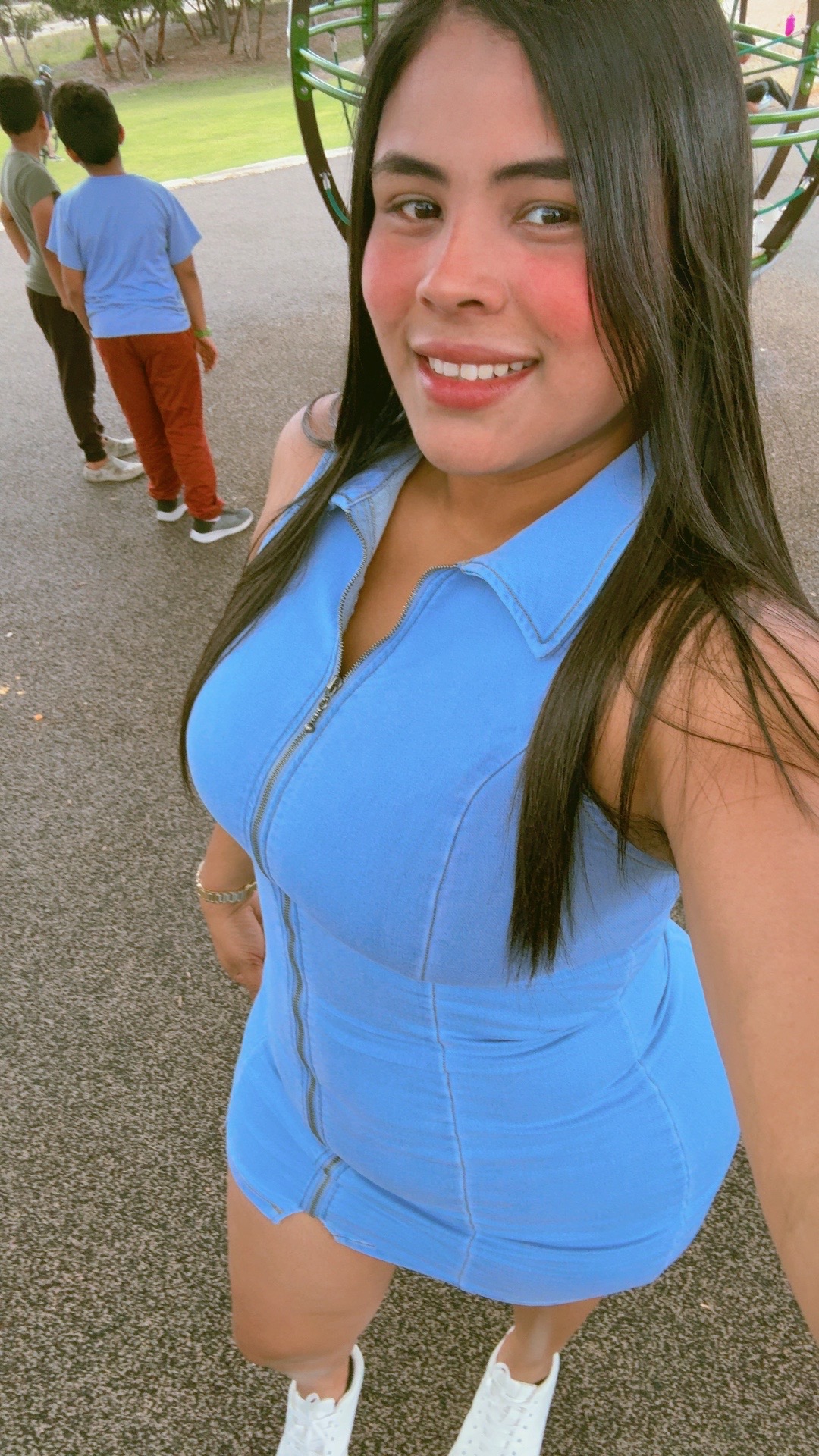 @Carolinagonzalez05
