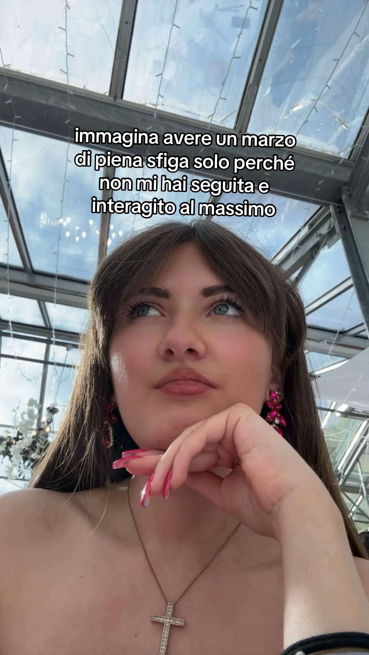 @𝐷𝐸𝐵𝑂𝑅𝐴𝐻𝑆𝐴𝐶𝐶𝑂