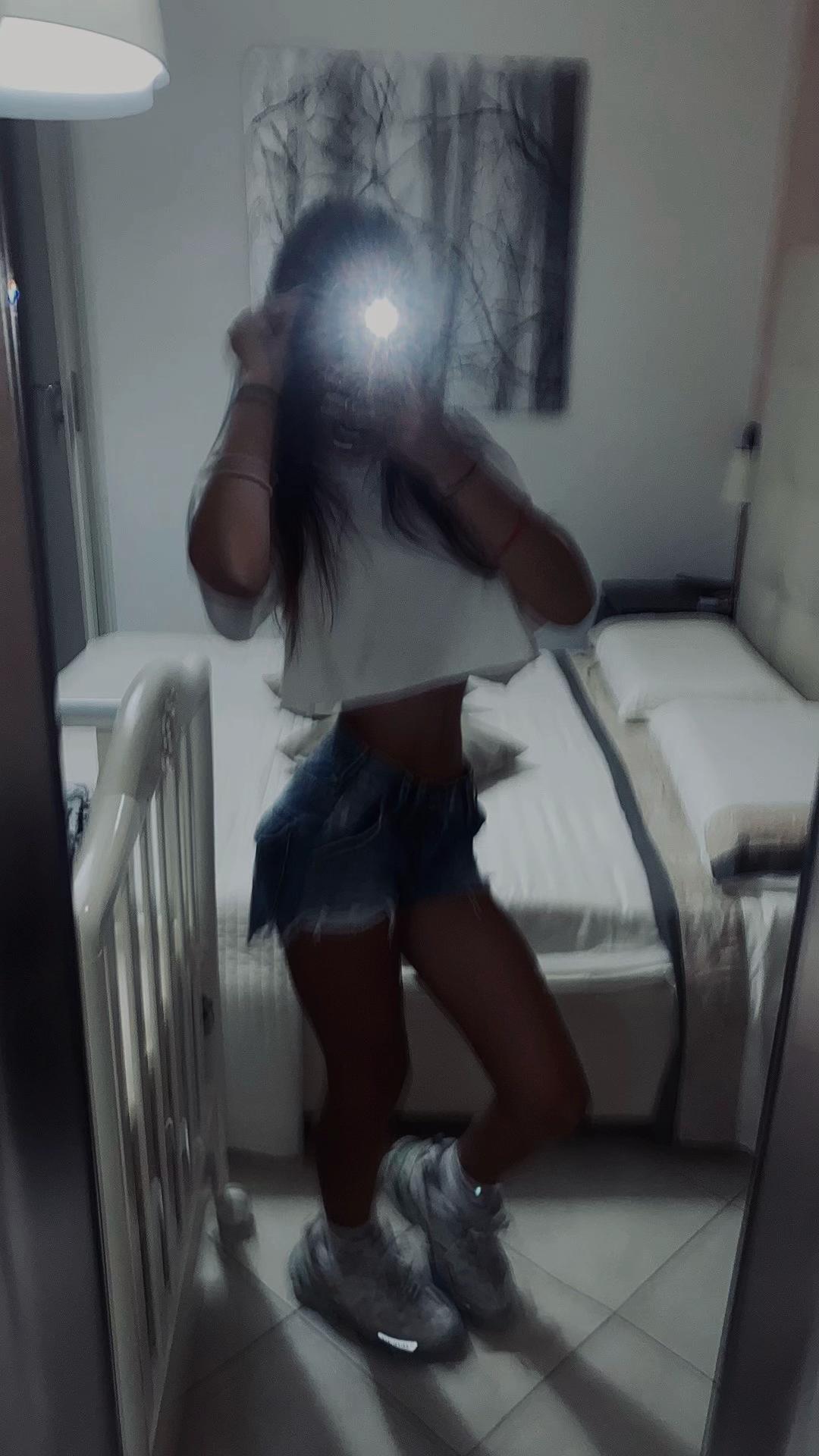 @nondisponibile2323