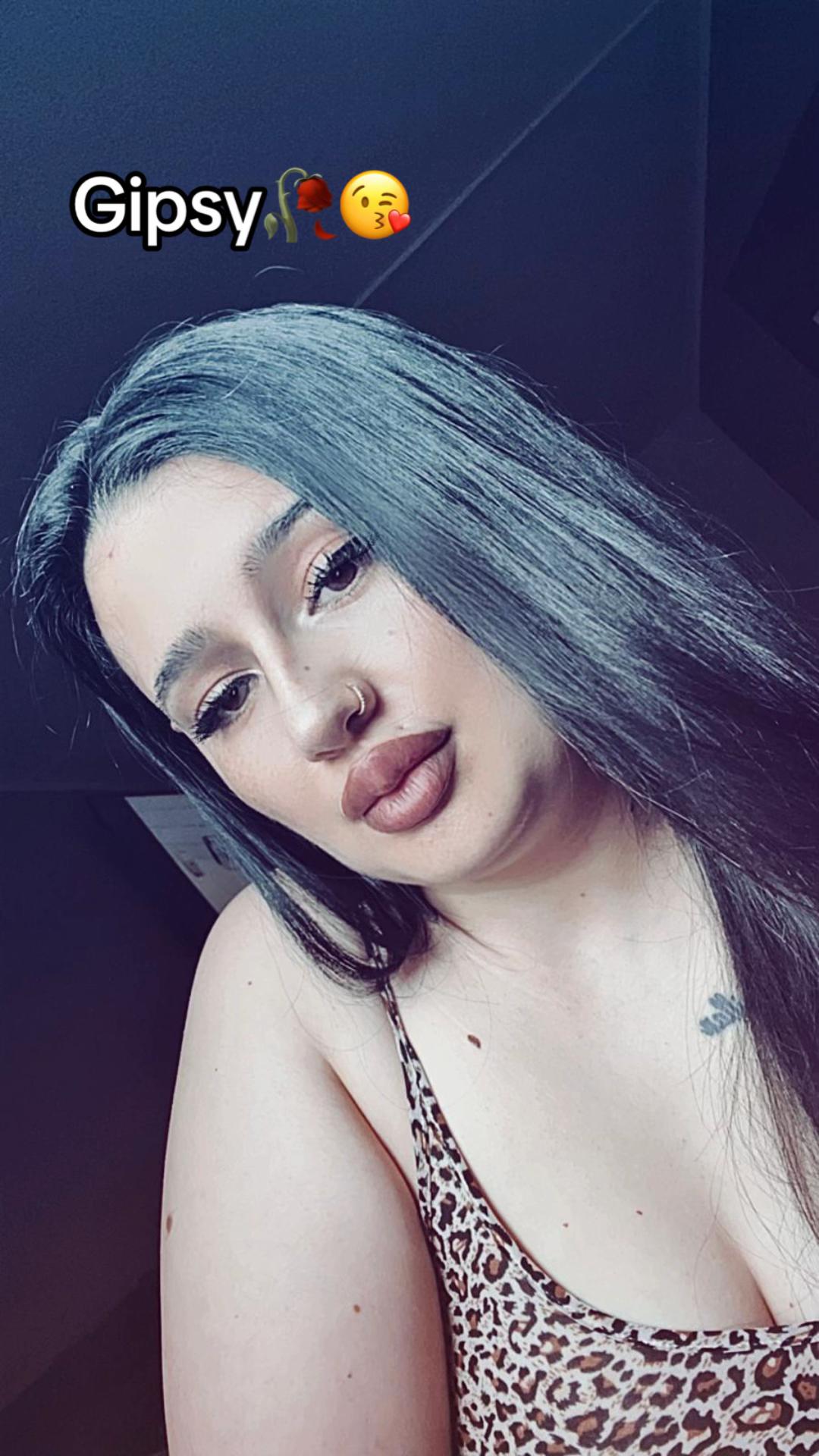 @𝓨𝓪𝓲𝓵𝓲𝓷💜𝓒𝓻𝓲𝓼𝓽𝓲𝓷𝓪