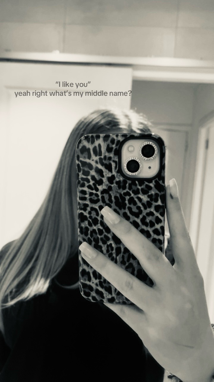 @𝐋𝐢𝐯❤︎︎